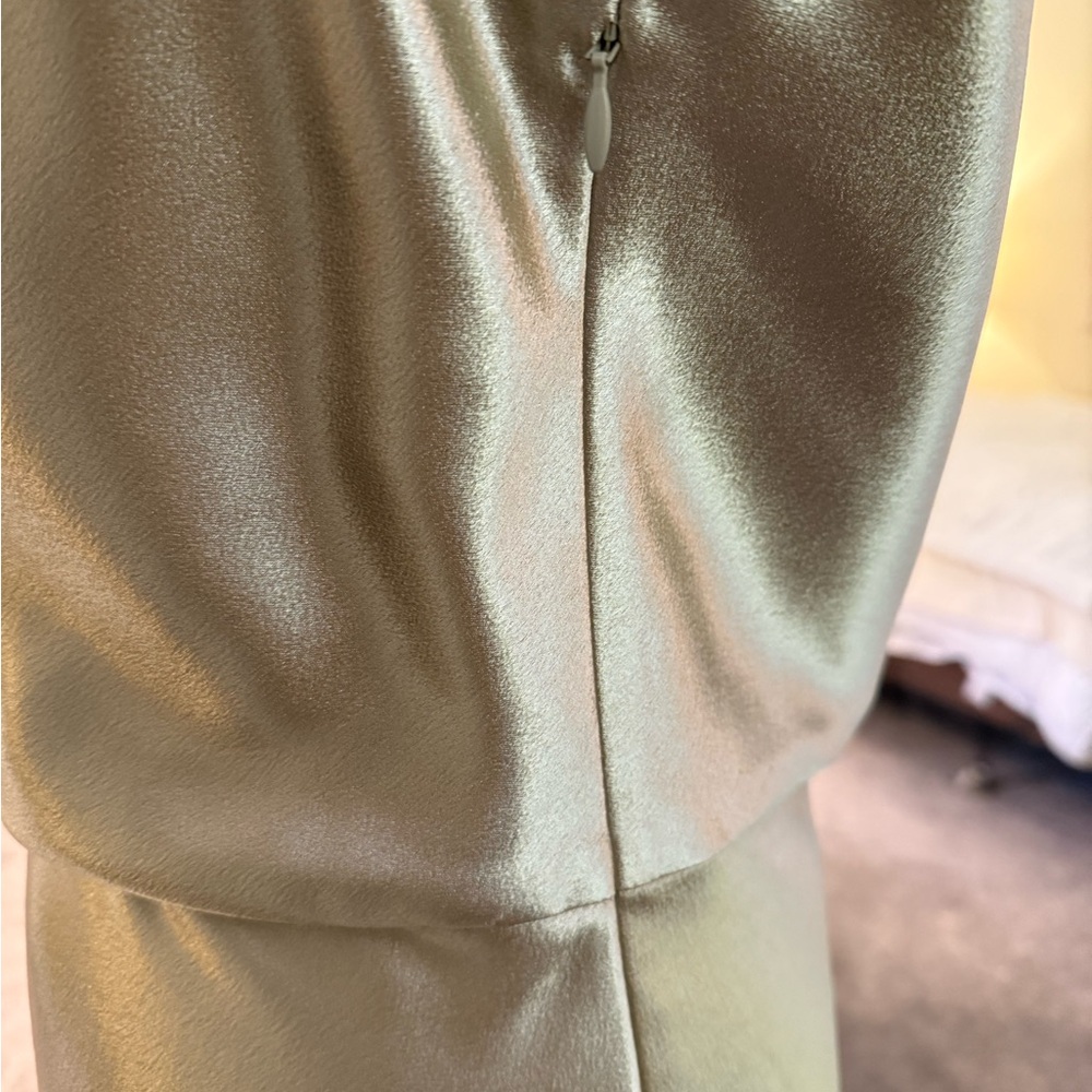 Nili Lotan “Anne” Gold Midi Dress sz 8 $625 - Picture 10 of 15